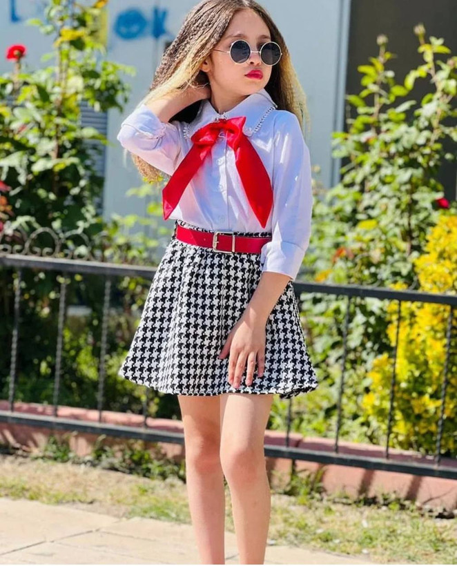 پیشنویس ۳۲۳ - ست دخترانه شیکسون