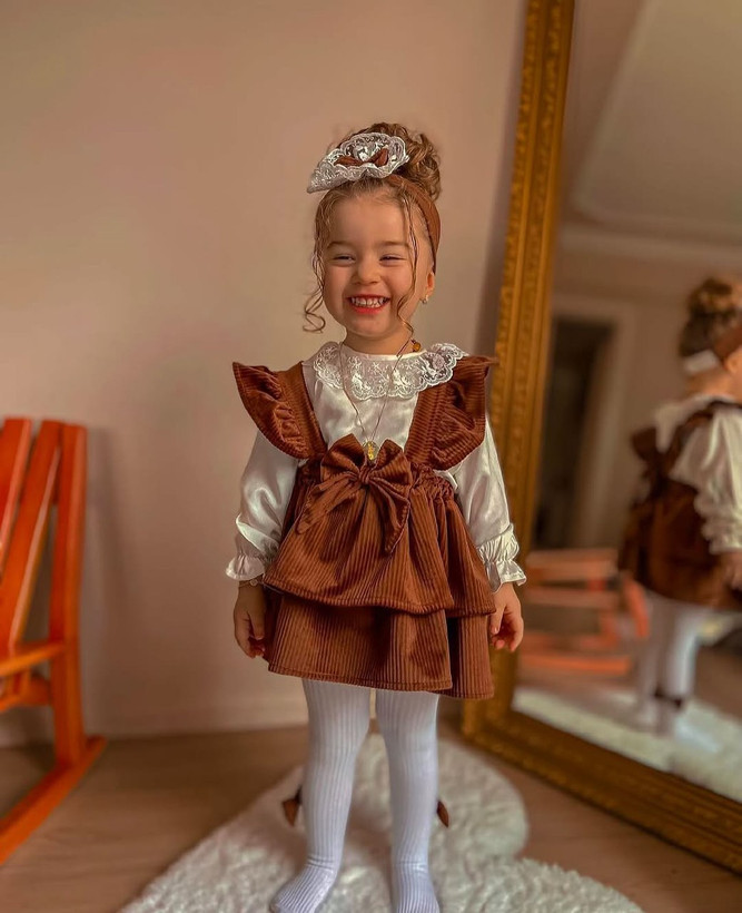 پیشنویس ۷۴۴ - ست دخترانه شیکسون