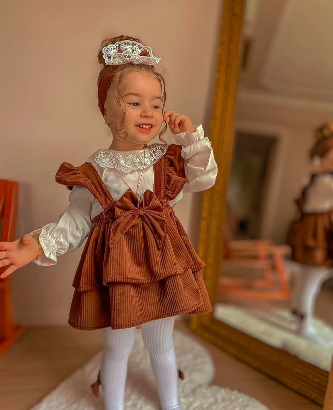 پیشنویس ۷۴۴ - ست دخترانه شیکسون